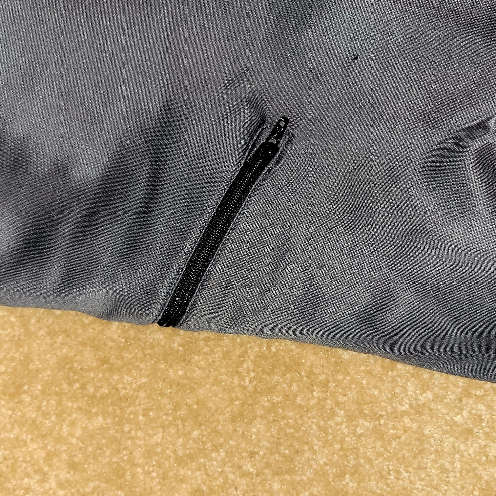 Nike dri fit small sweatpants - Picture 3 of 4